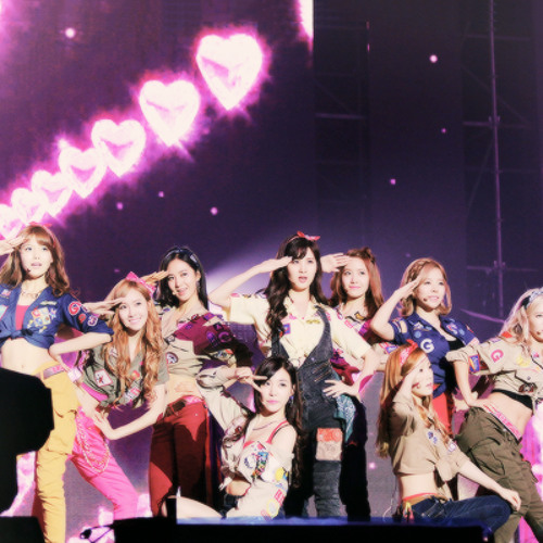 Girls' Generation - Love&Girls Cover Song